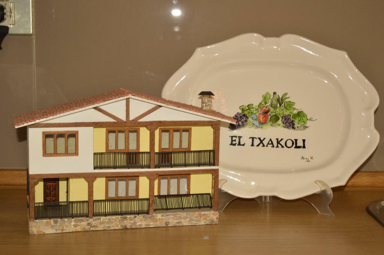 Gasthaus El Txakoli Amurrio Exterior foto